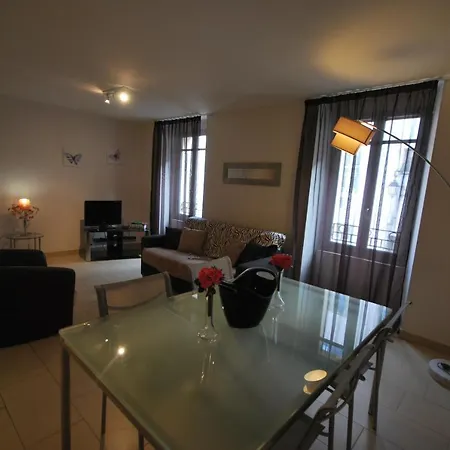 Vieux Port One Bedroom A08 * Cannes